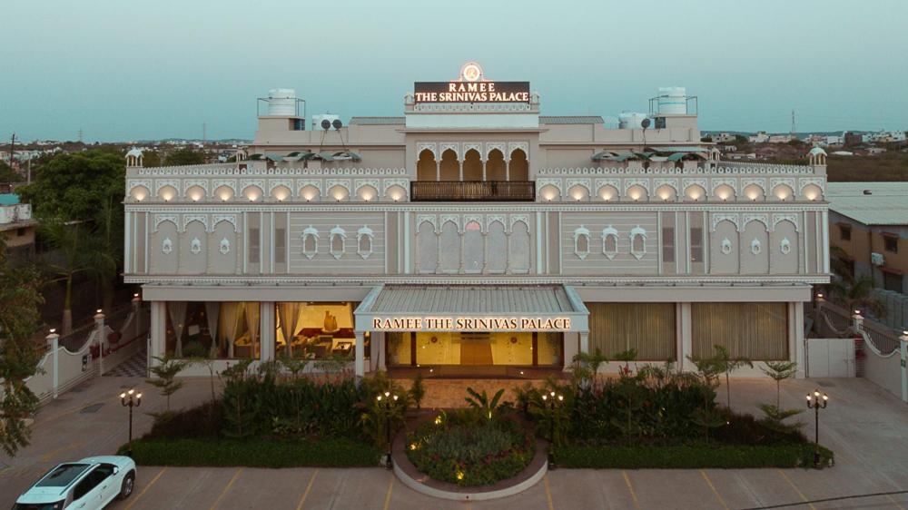 Ramee The Srinivas Palace Bhuj Exteriér fotografie