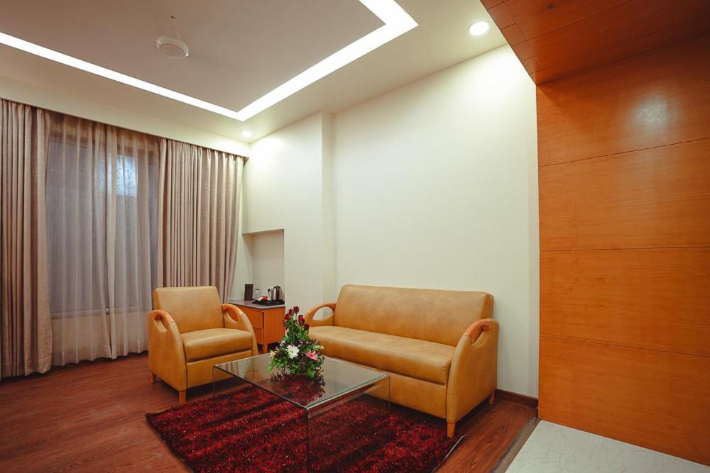 Ramee The Srinivas Palace Bhuj Exteriér fotografie